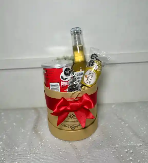 Cilindro De Lujo Mini Con Coronita, Pringles Y Chocolates Ferrero Rocher - Navidad