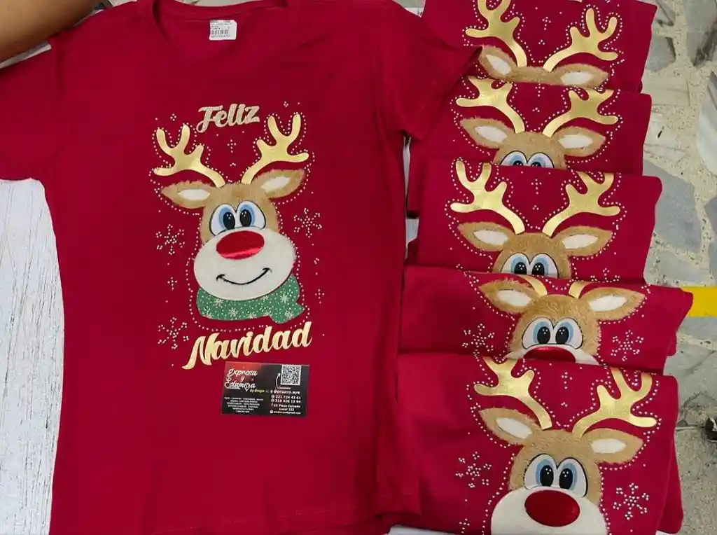 Camiseta Roja Feliz Navidad Talla S Diseño Rudolph El Reno En Algodon