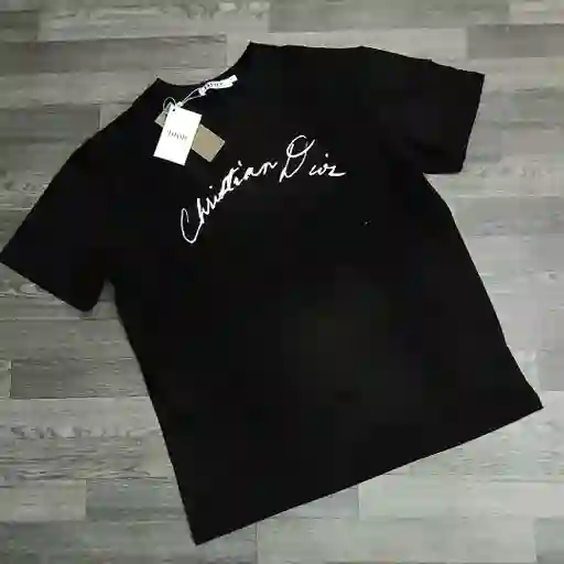 Camiseta Christian Dior