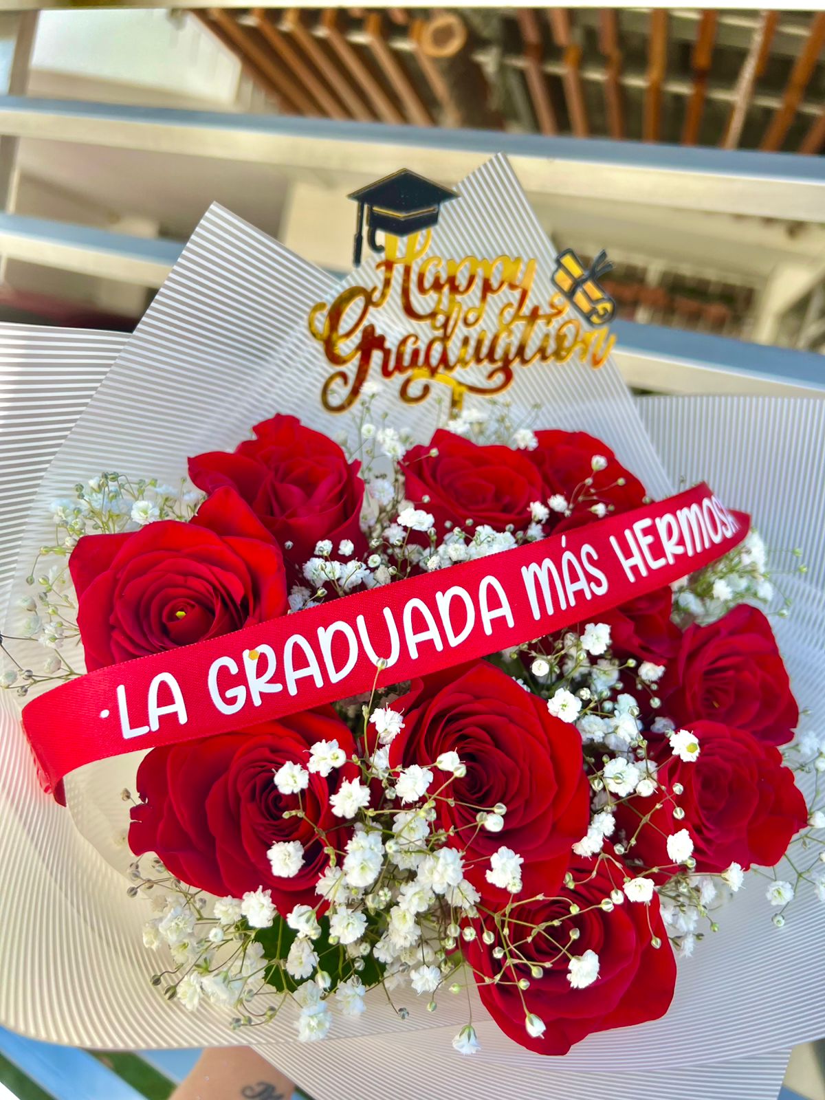 Ramo Graduada De Rosas Rappi