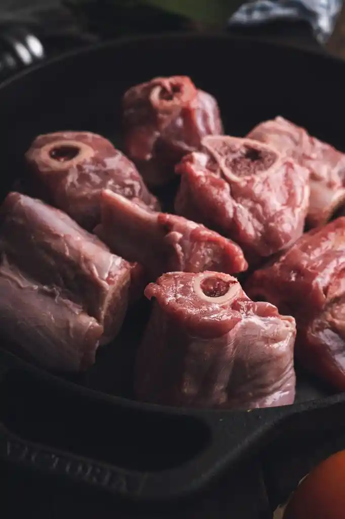 Ossobuco De Ternera X 900 Gr Roble Negro