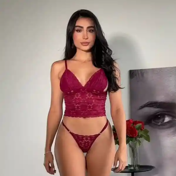 Conjunto Lenceria Alma Vinotinto En Encaje Top Y Panty Talla Única