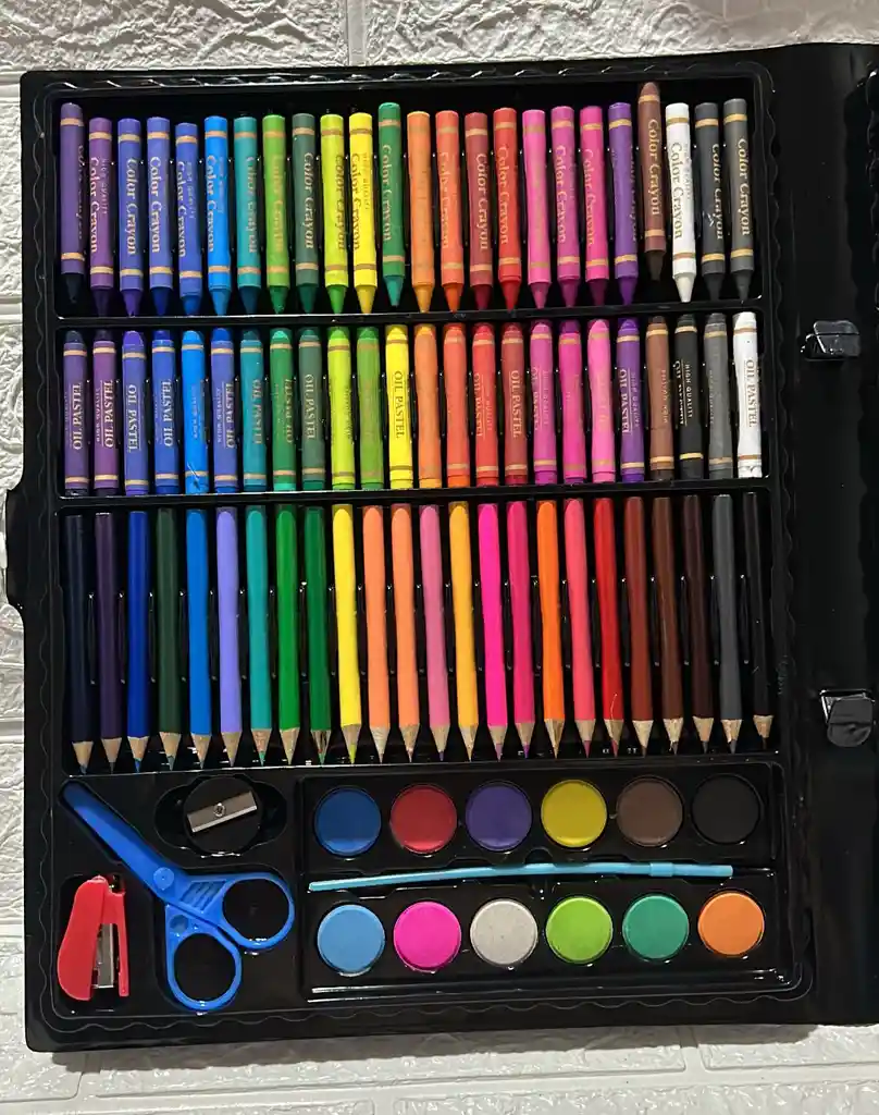 Set De Arte 150 Piezas Niño Marcadores + Crayolas + Colores + Plumones Etc