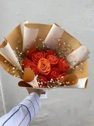 Ramo Naranja Rosas Y Gipsófilas