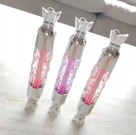 Labial Liquido Lip Gloss Corona