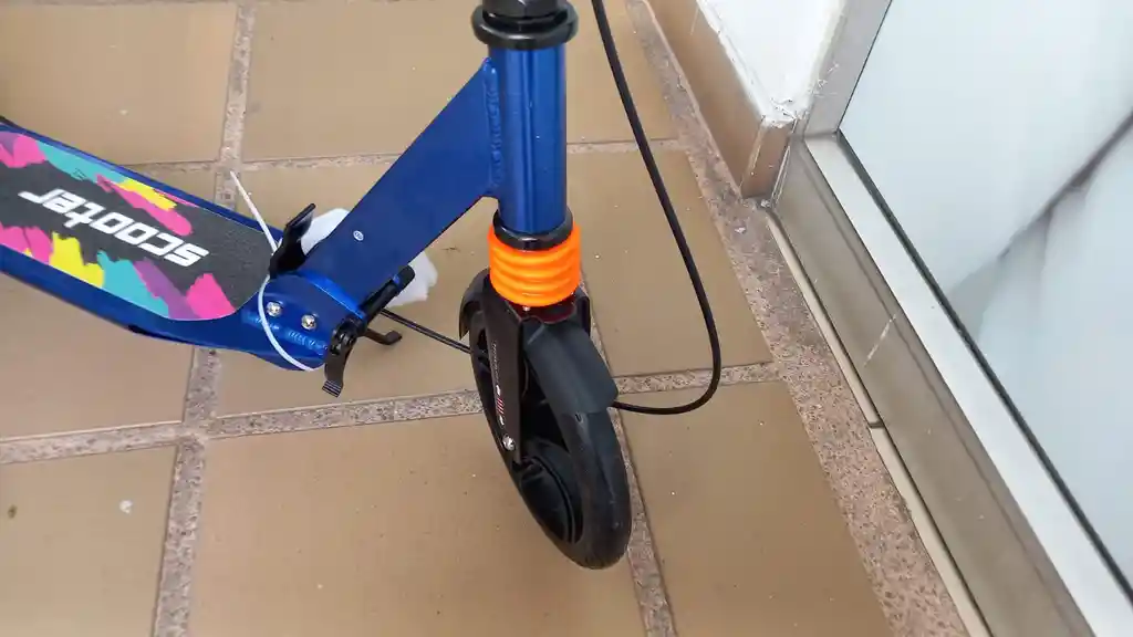 Scooter Monopatín Patineta Urbana Metálica Adultos Niños Discovery Aluminio Con Amortiguacion Y Frenos De Disco, Rueda Grande 8 Pulgadas