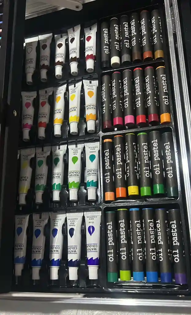 Set De Arte Dragol Ball Z Marcadores + Crayolas + Colores + Plumones + Pintura Acrilicaetc