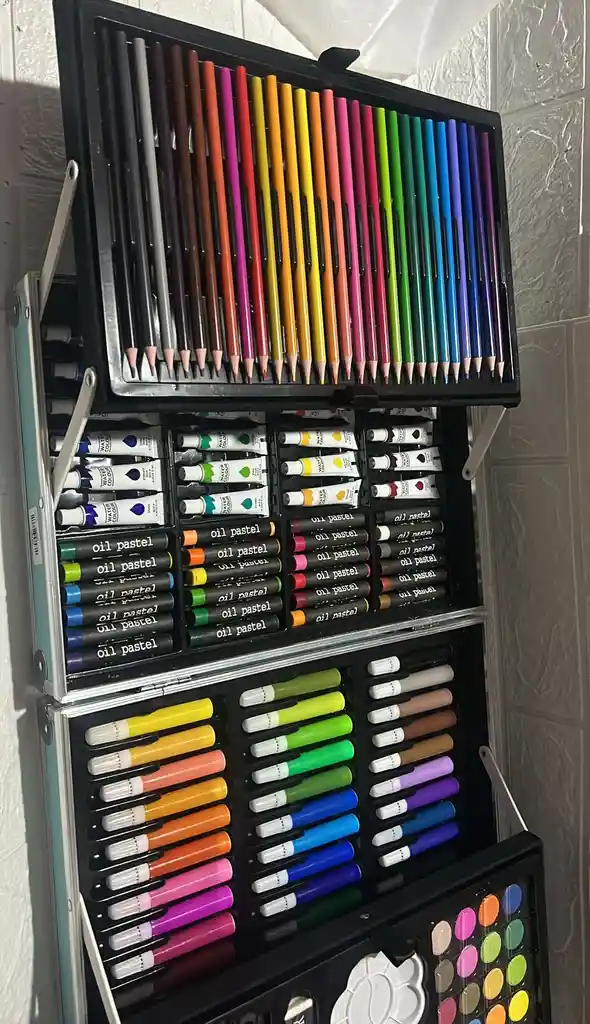 Set De Arte Dragol Ball Z Marcadores + Crayolas + Colores + Plumones + Pintura Acrilicaetc