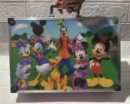 Set De Arte Mickey Y Minnie Mouse Marcadores + Crayolas + Colores + Plumones + Pintura Acrilica Etc