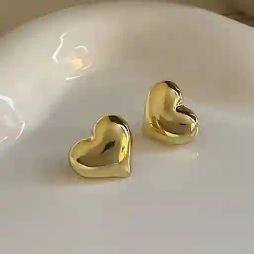 Aretes Corazon Fantasia Dorados