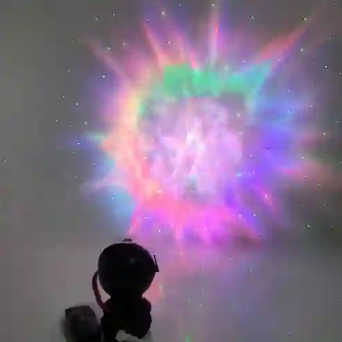 Proyector Astronauta Sentado Estrellas Galaxia Luz Led Negro