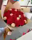 Bouquet 18 Rosas Con Chocolates Ferreros