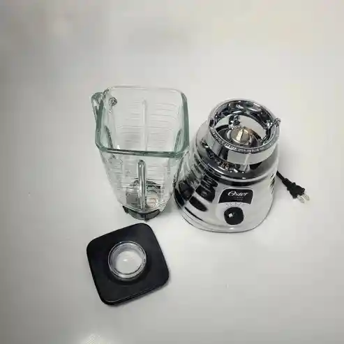 Licuadora Oster 700w