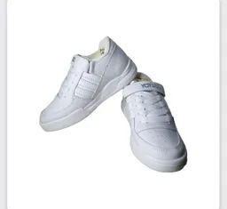 Tenis Blancos