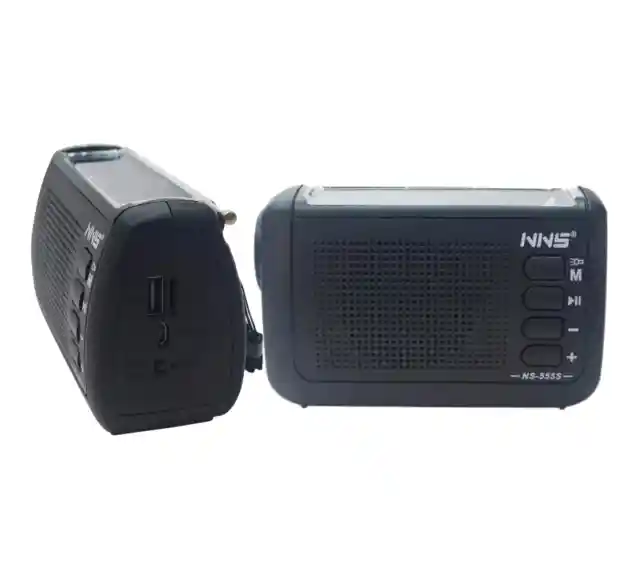 Radio De Recarga Solar Ns-555s Ideal Para Actividades Al Aire Libre