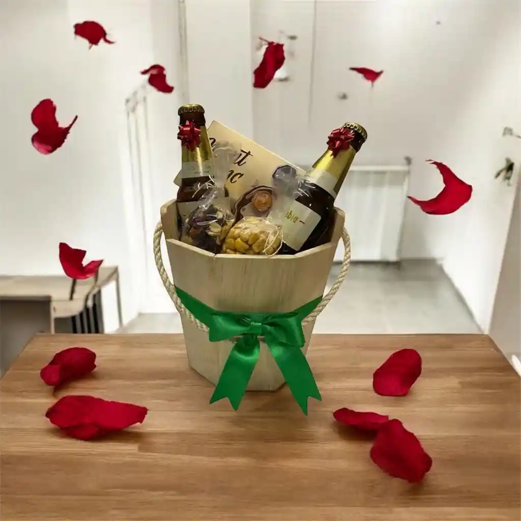 Detalle Ancheta San Valentin Dorada