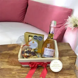 Ancheta Dia Especial, Caja Sorpresa Premium: Un Regalo Elegante Y Delicioso