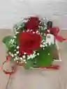 Caja Con Vino Y Rosas Regalo Perfecto