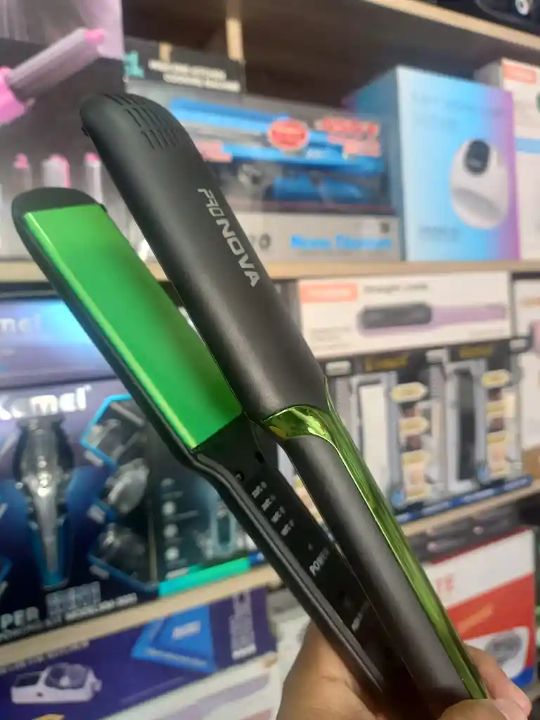 Plancha Profesional De Aguacate Para Cabello