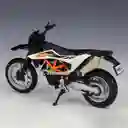 Juguete Coleccionables Motocicleta Ktm 690 Smc R Maisto