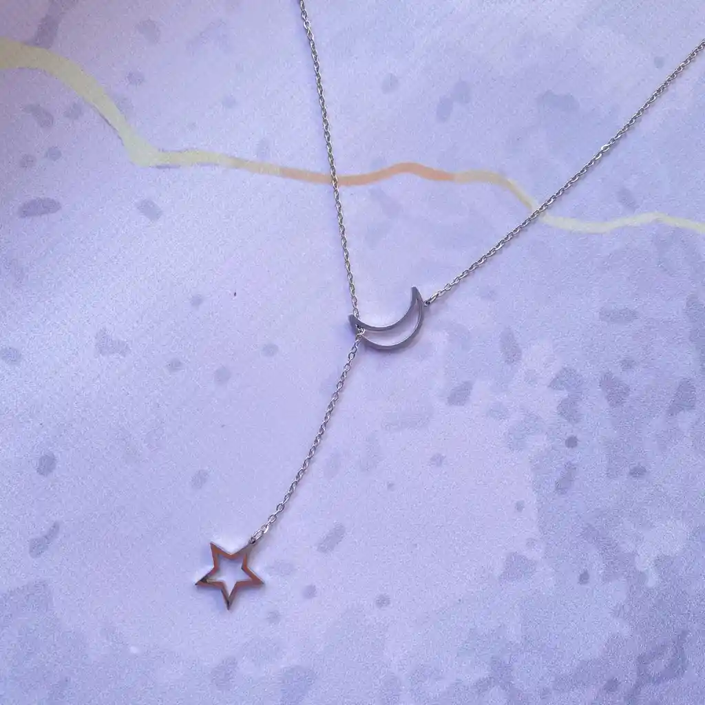 Collar Luna Y Estrella Plateada