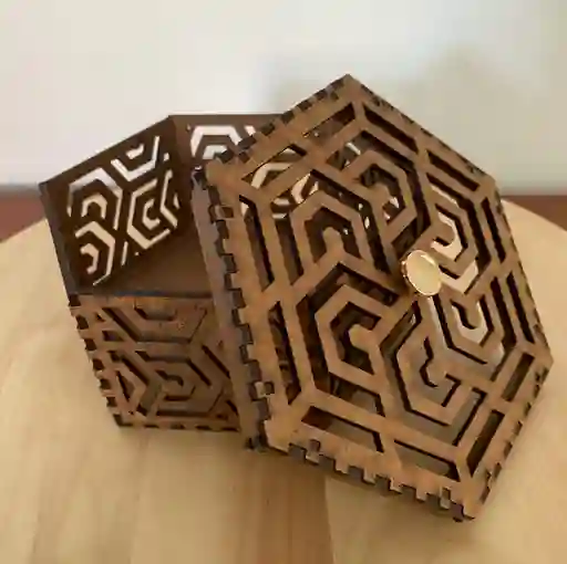 Caja De Madera Hexagonal 3