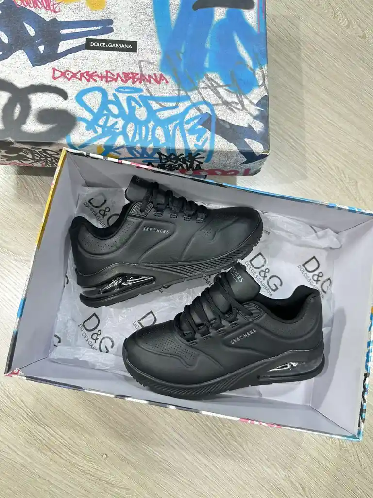 Tenis Skechers