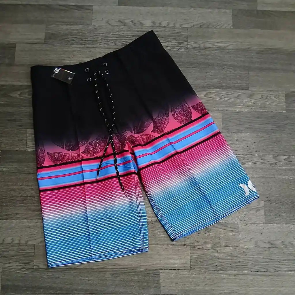 Bermuda Playera