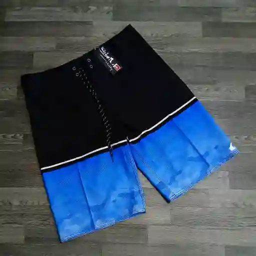 Bermuda Playera