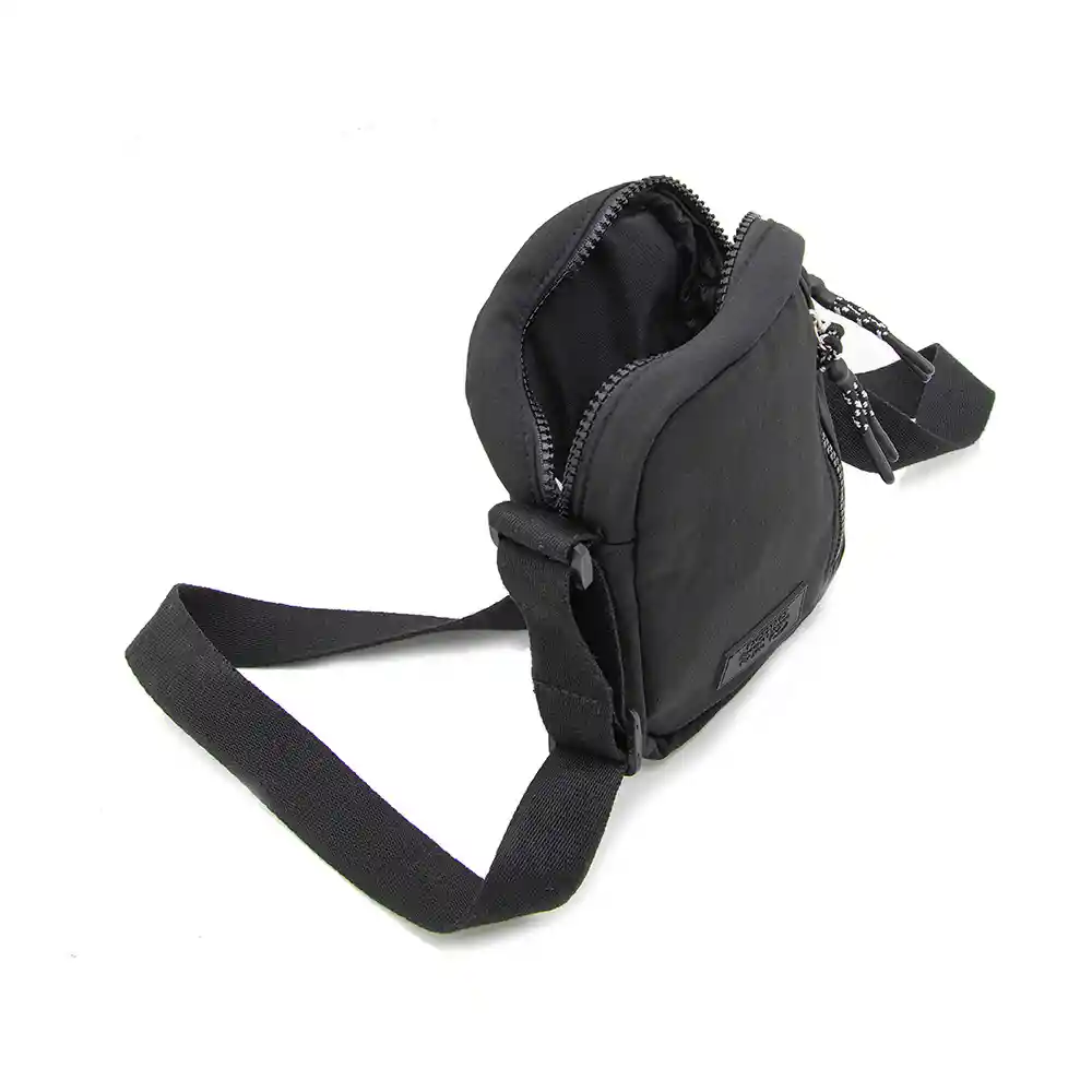 Bandolera Pequeña De Poliéster Con Accesorio En El Cierre