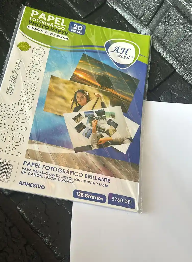Papel Fotografico Adhesivo Ah Royal 135 G/m Paquete X25 Hojas