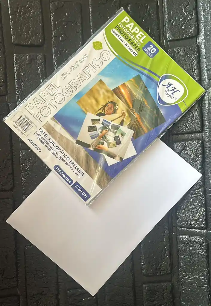 Papel Fotografico Adhesivo Ah Royal 135 G/m Paquete X25 Hojas