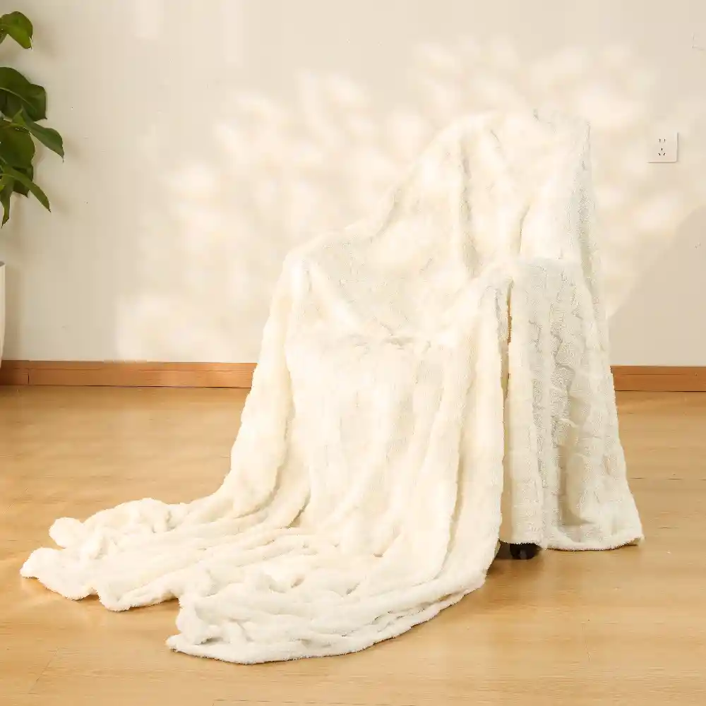 Cobija Ártica Comfort 200*230cm Blanco