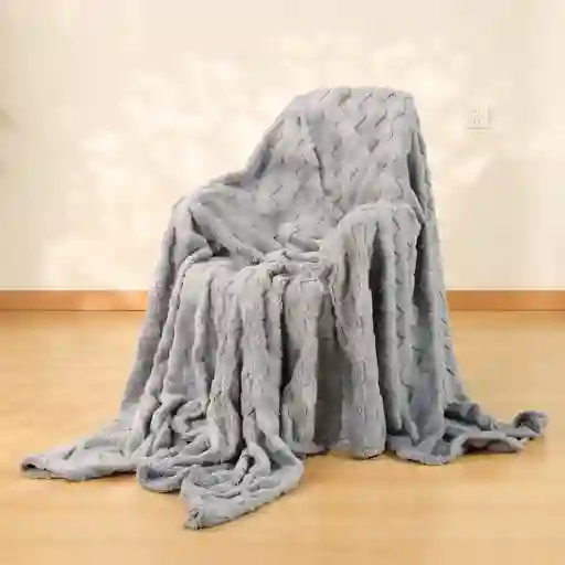 Cobija Ártica Comfort 200*230cm Blanco Con Gris