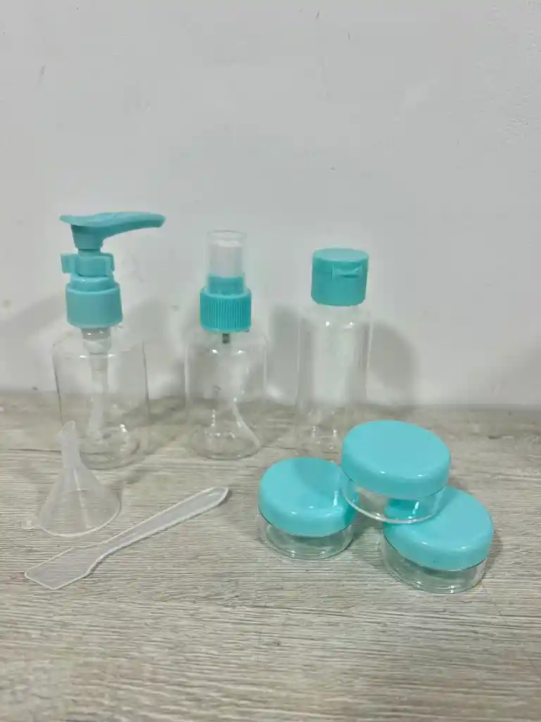 Kit Recipiente Envases Para Viajeros X7 Piezas