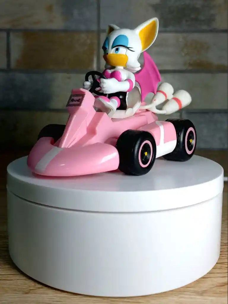 Rouge The Bat Carro De Colección De Sonic