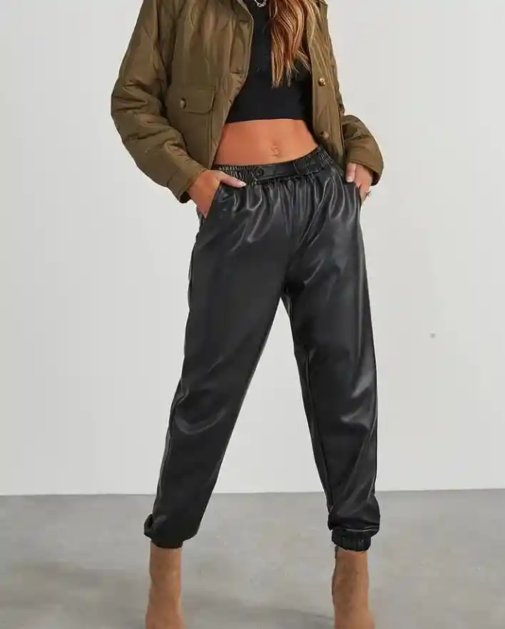 Jogger Cuerina Cintura Elastica