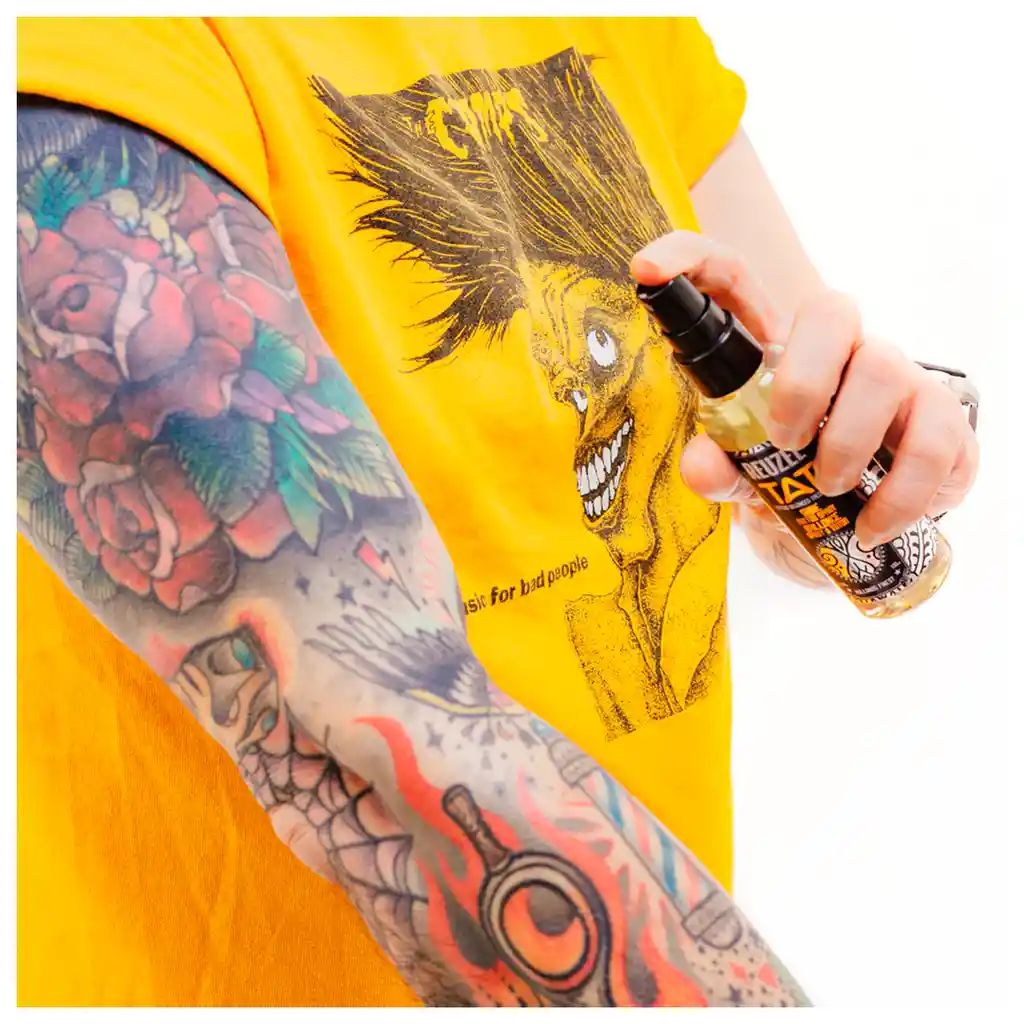 Abrillantador Tatuajes Shine Tattoo Spray 3.38oz Reuzel Piel