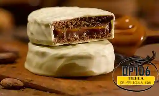 Alfajor Con Cobertura De Chocolate Blanco Del Cerro