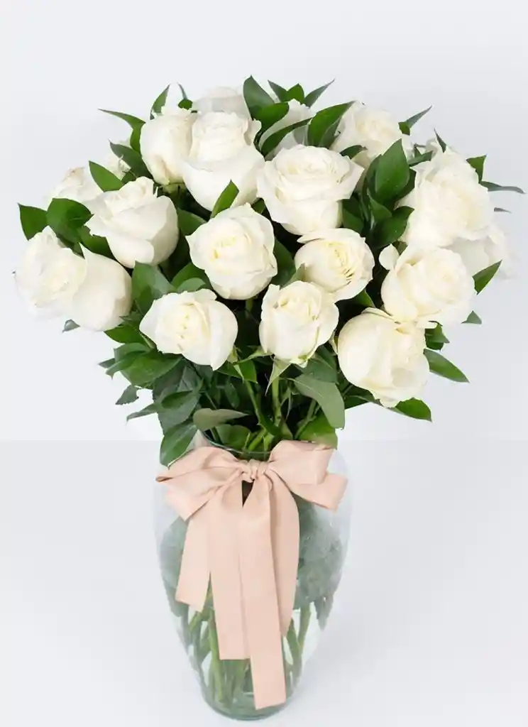 24 Rosas Blancas En Bouquet