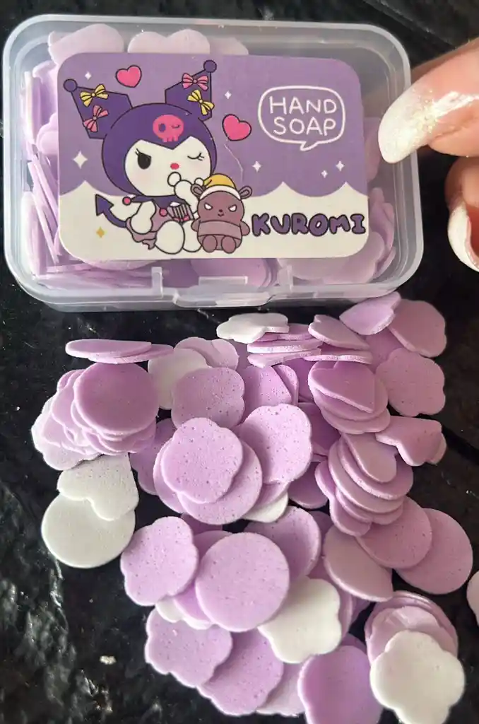 Jabon En Petalos Morados Caja Cuadrada