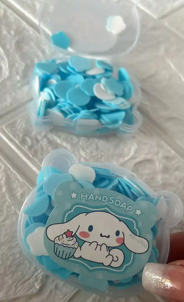 Jabon En Petalos Azules Figuras