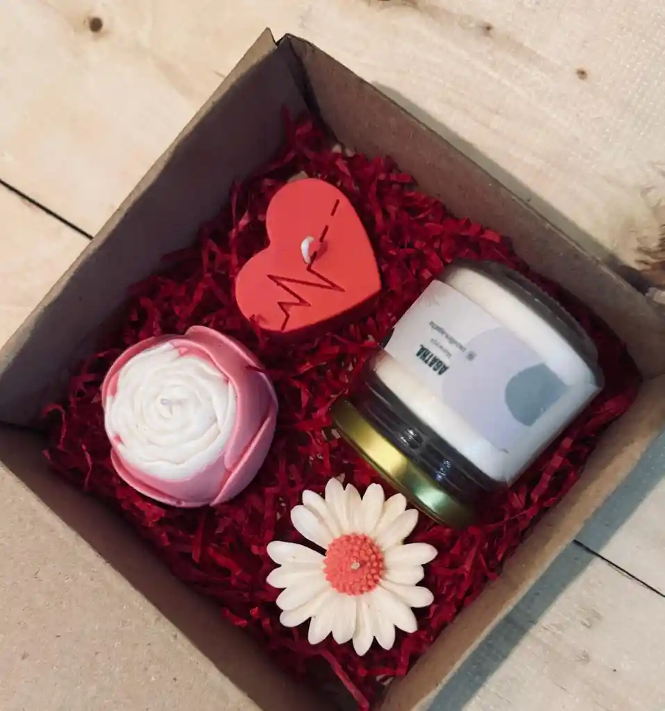 Caja De Velas "amor Y Luz"