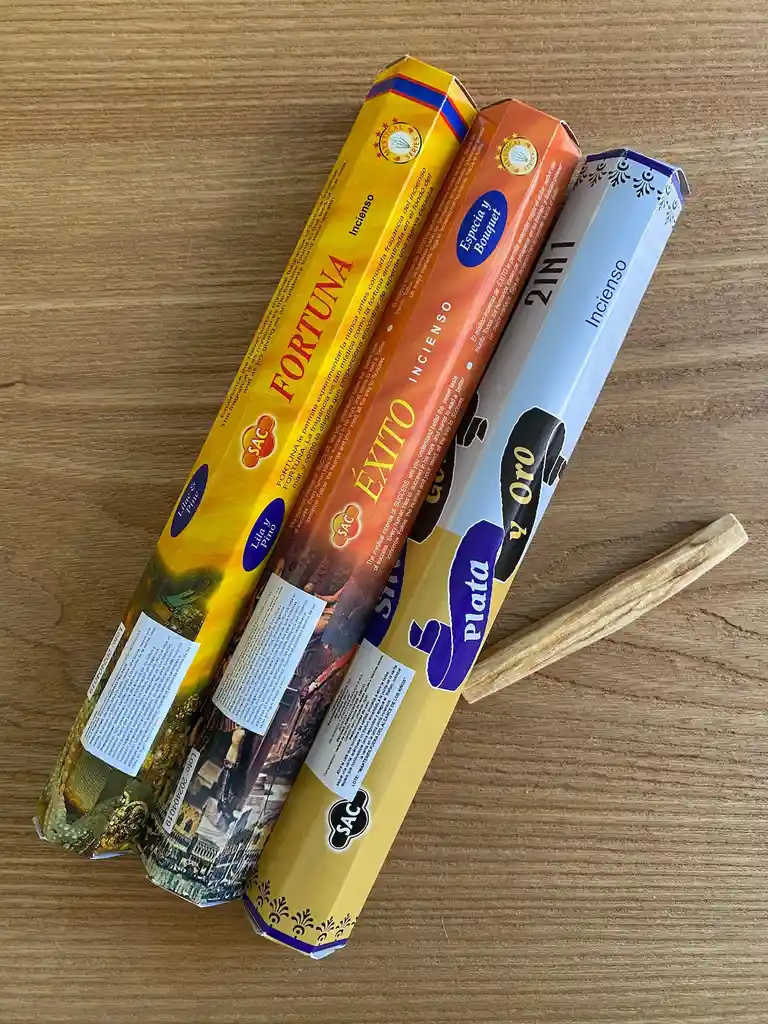 Kit Opulencia (inciensos X 60 Varitas + Palo Santo)