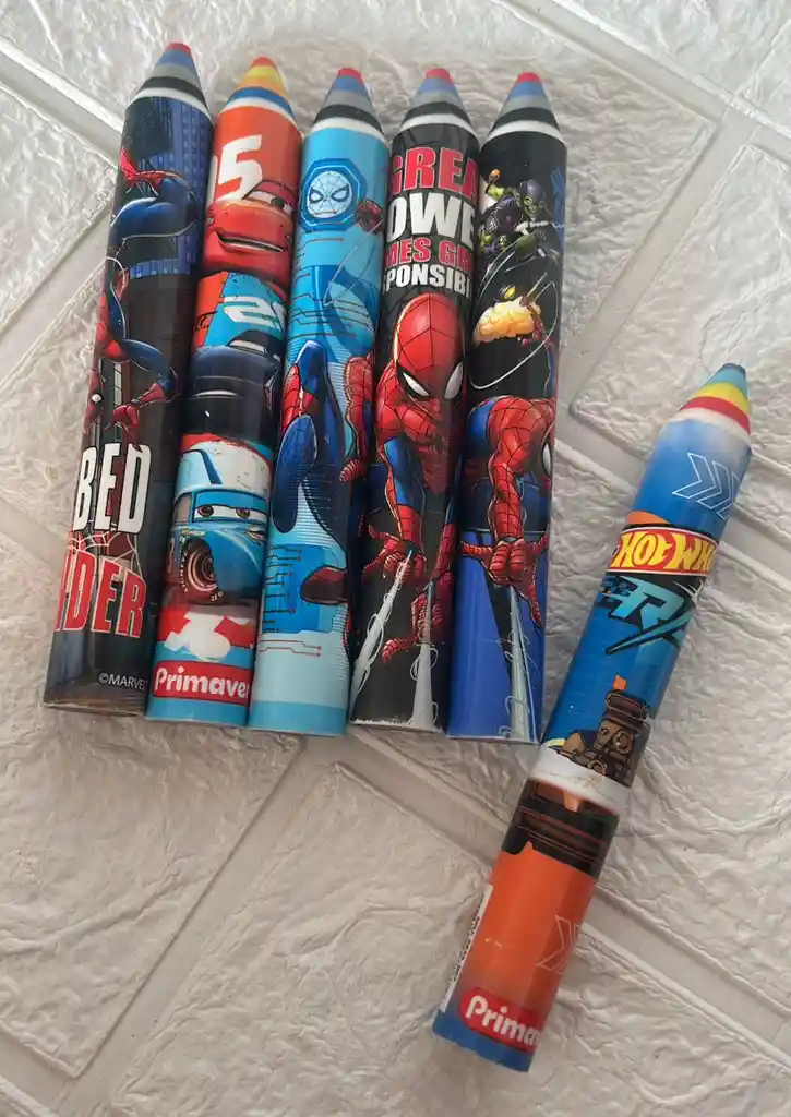 Borrador En Forma De Lapiz Primavera Niño