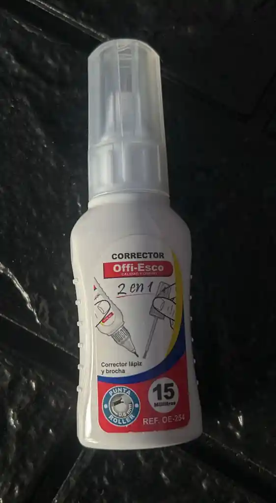 Corrector Liquido Doble Servicio Brocha Y Lapiz Offi Esco