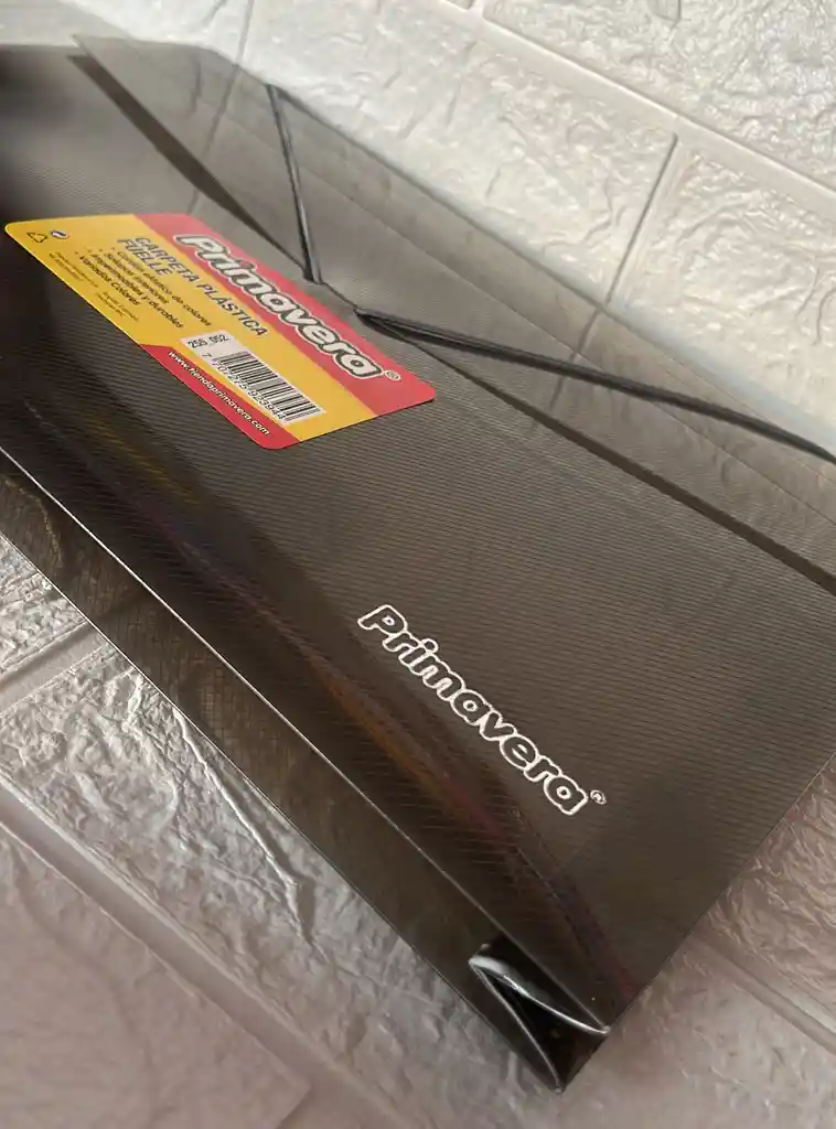Carpeta Plastica Fuelle Oficio Negra