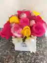 Cubo De Rosas