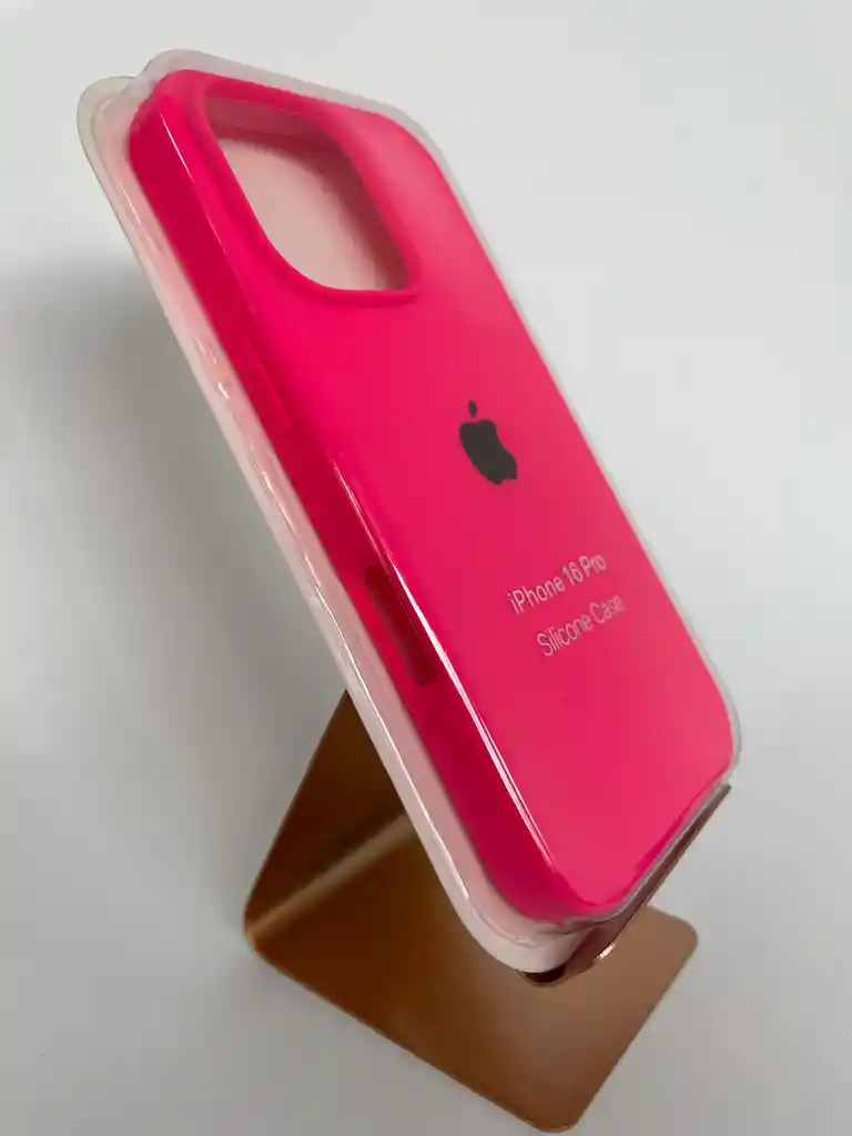 Silicon Case Iphone 16 Pro/fucsia