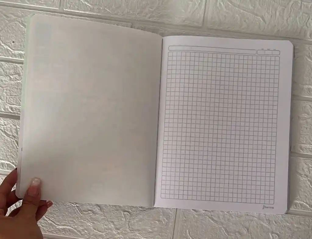 Cuaderno Cocido 100 Hojas Cuadros Niña Expresarte Norma Con Stickers